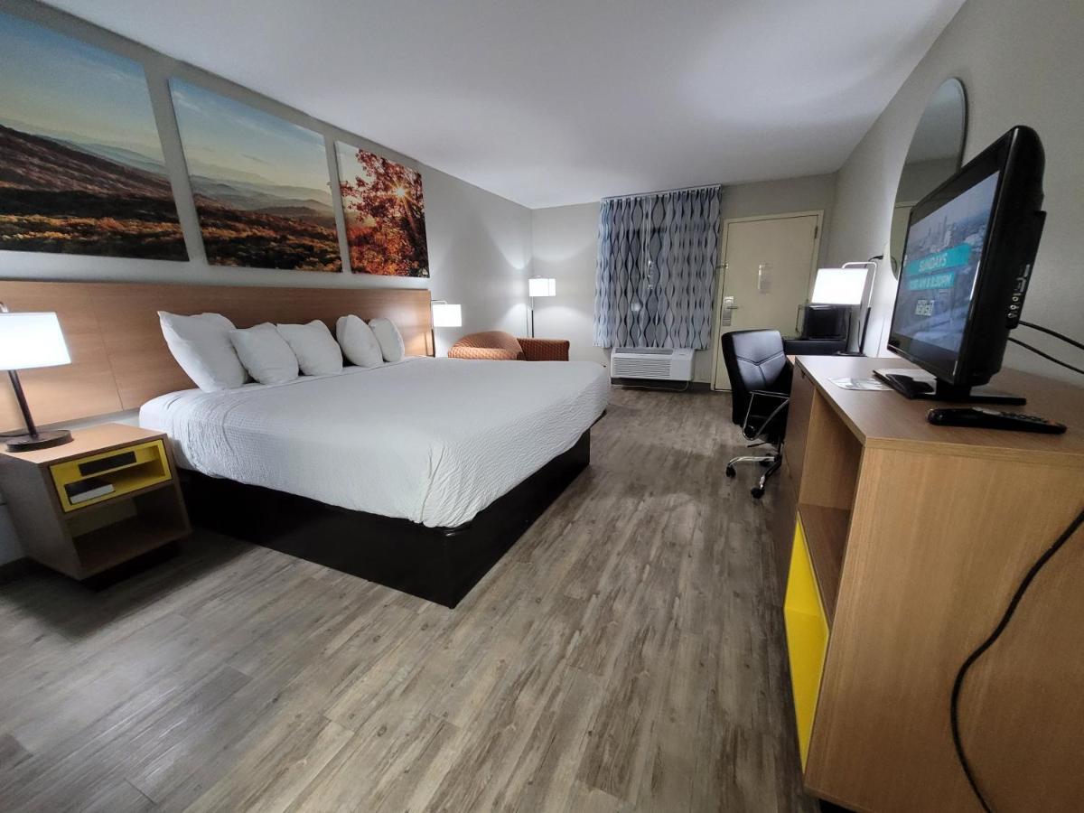 Days Inn By Wyndham Biscoe Extérieur photo