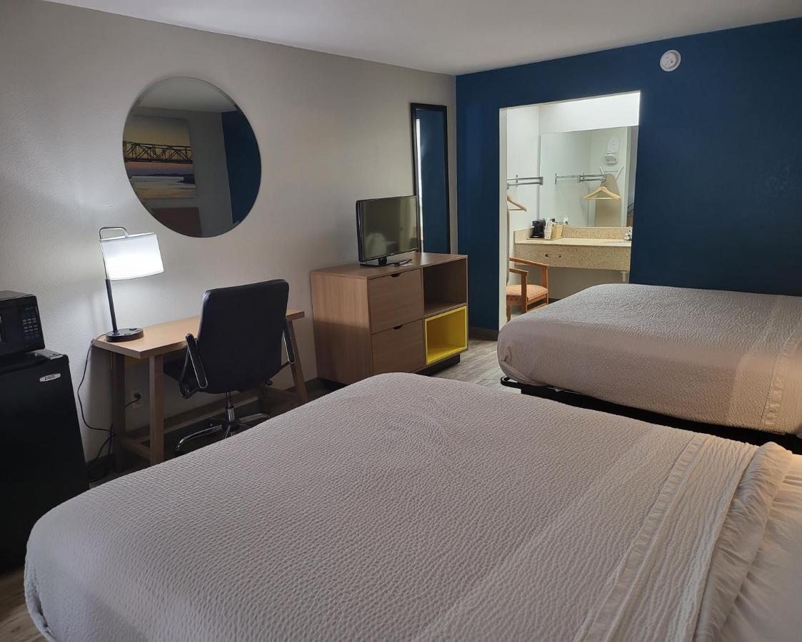 Days Inn By Wyndham Biscoe Extérieur photo
