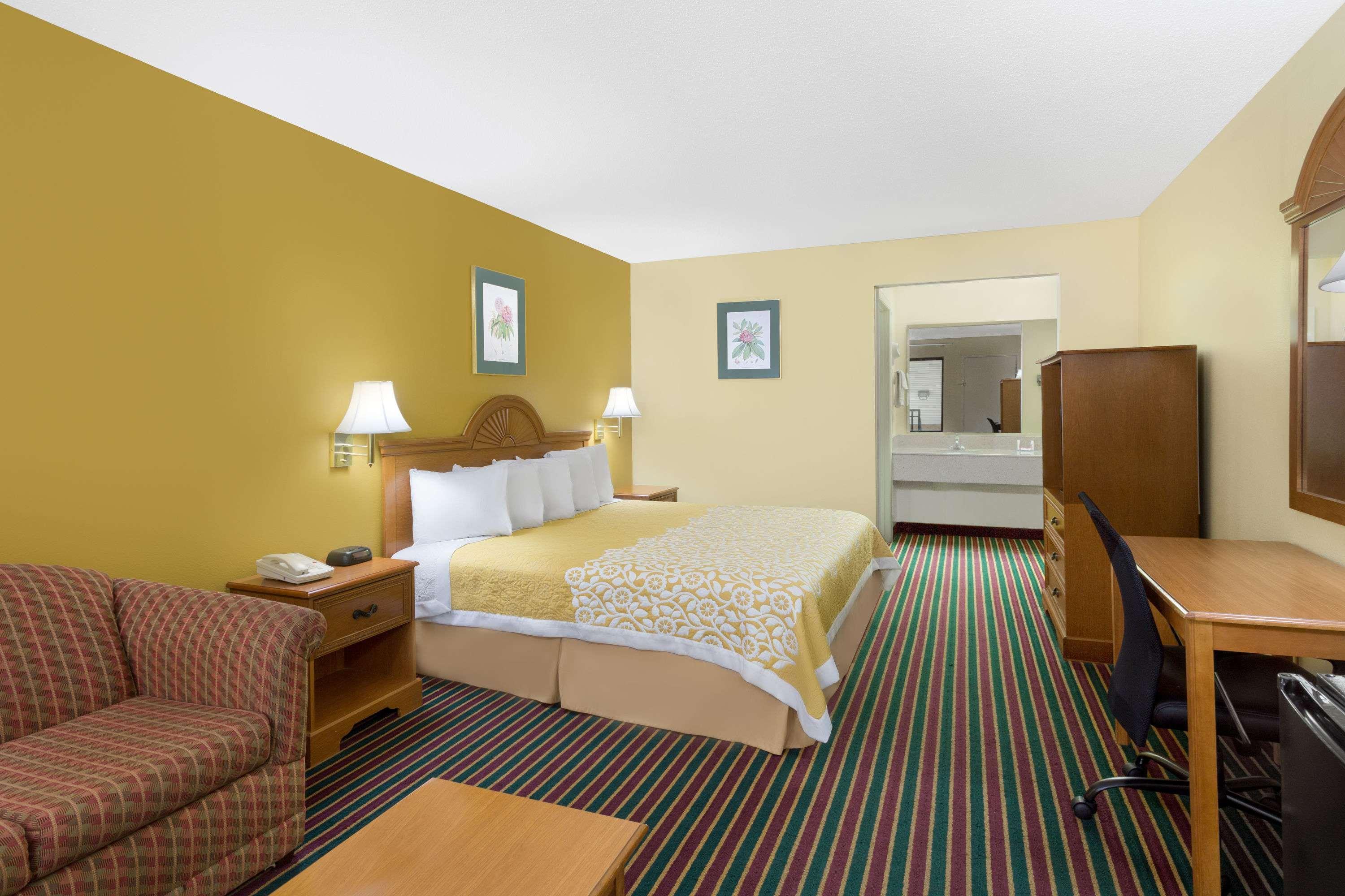Days Inn By Wyndham Biscoe Extérieur photo