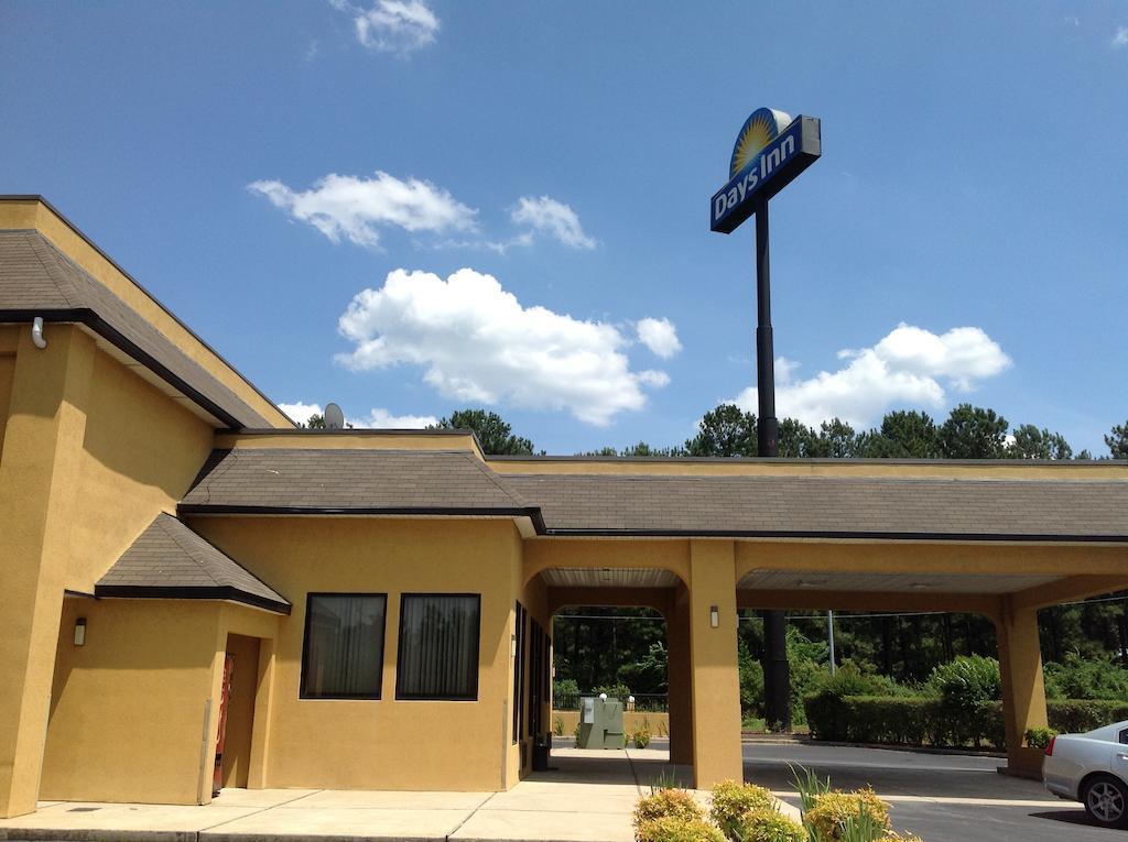 Days Inn By Wyndham Biscoe Extérieur photo