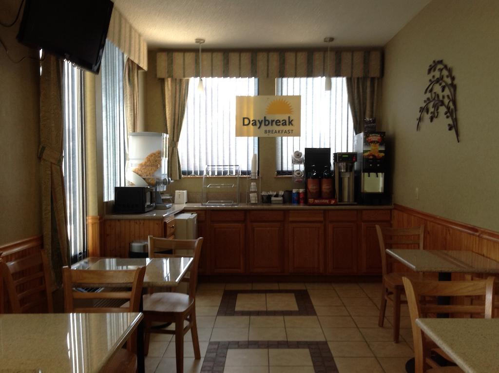 Days Inn By Wyndham Biscoe Extérieur photo