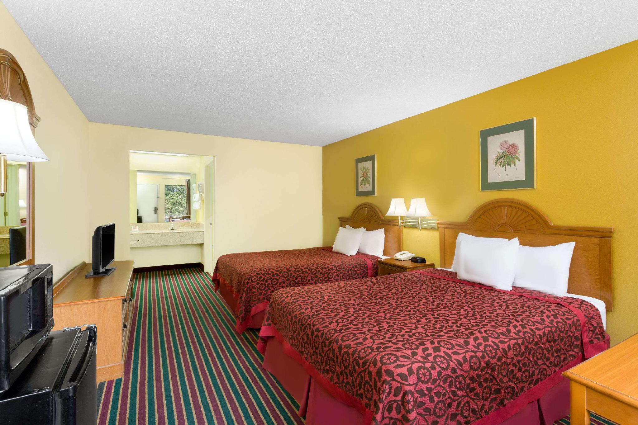 Days Inn By Wyndham Biscoe Extérieur photo