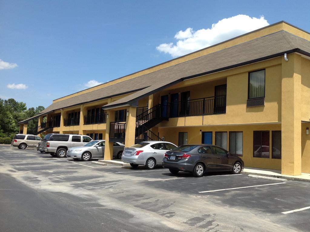 Days Inn By Wyndham Biscoe Extérieur photo